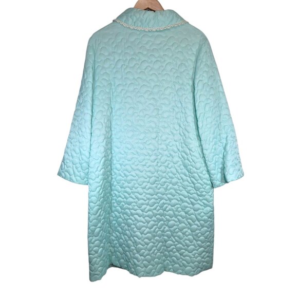 Vintage 1960s/1970s Satin Quilted Sleep Jacket - Picture 2 of 7